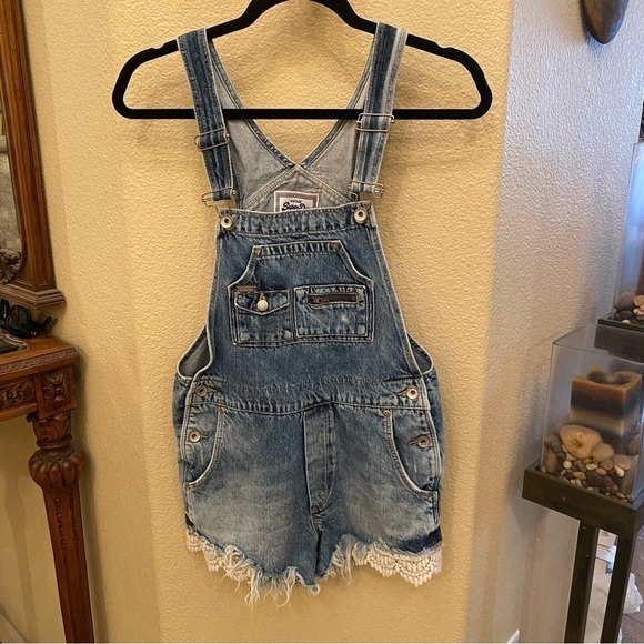 SUPERDRY Blue Frayed Hem Lace Trim Jean Short Overalls Size 4 - Picture 1 of 9
